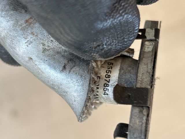 bontott OPEL ZAFIRA C Turbó Olajcső