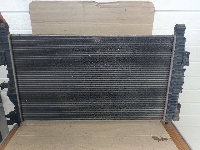 bontott OPEL ZAFIRA C Vízhűtő Radiátor (Klímás)