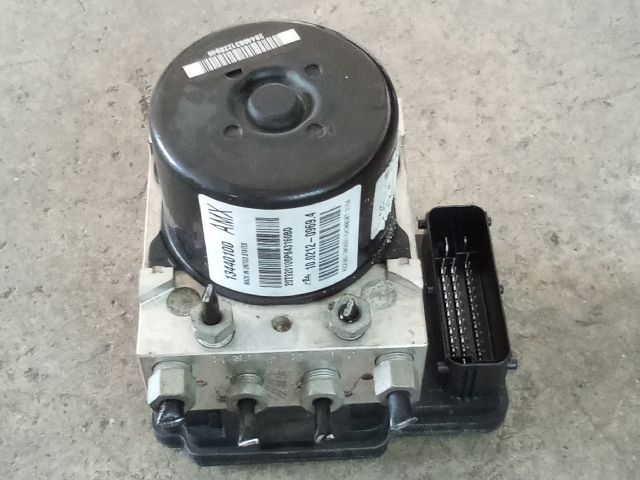 bontott OPEL ZAFIRA C ABS Kocka