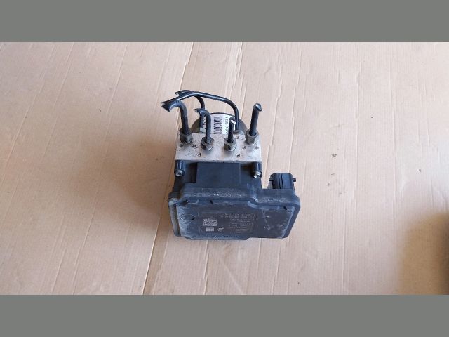 bontott OPEL ZAFIRA C ABS Kocka