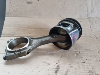 bontott OPEL ZAFIRA C Dugattyú és Hajtókar