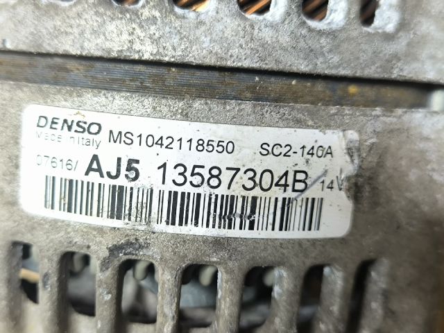 bontott OPEL ZAFIRA C Generátor