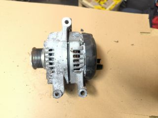 bontott OPEL ZAFIRA C Generátor