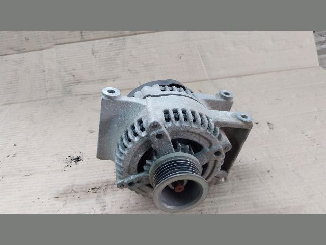 bontott OPEL ZAFIRA C Generátor