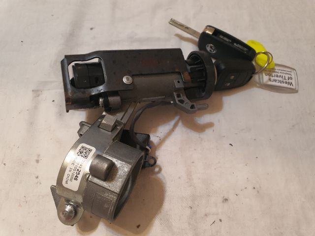 bontott OPEL ZAFIRA C Gyújtáskapcsoló Házzal