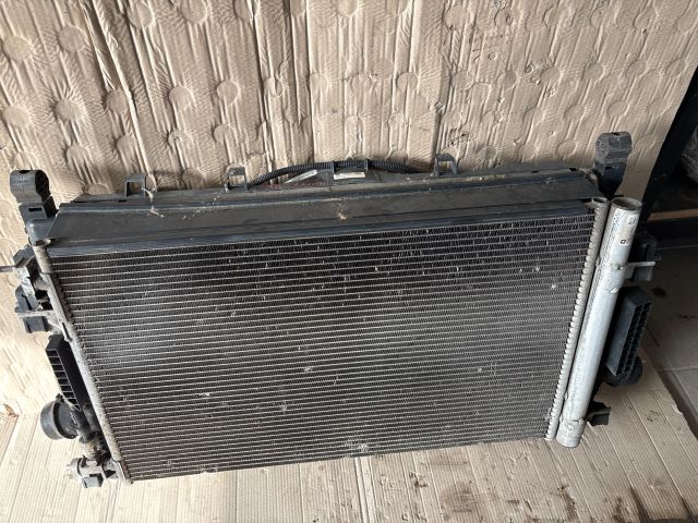 bontott OPEL ZAFIRA C Hűtő Ventilátor(ok), Radiátor(ok) Szett