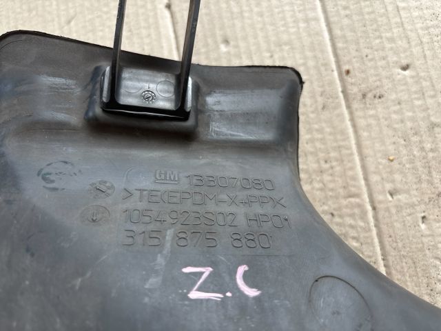 bontott OPEL ZAFIRA C Légbeömlő Cső