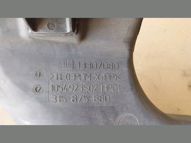 bontott OPEL ZAFIRA C Légbeömlő Cső