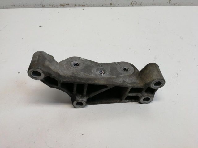 bontott OPEL ZAFIRA C Motor Tartó Bak (Fém)