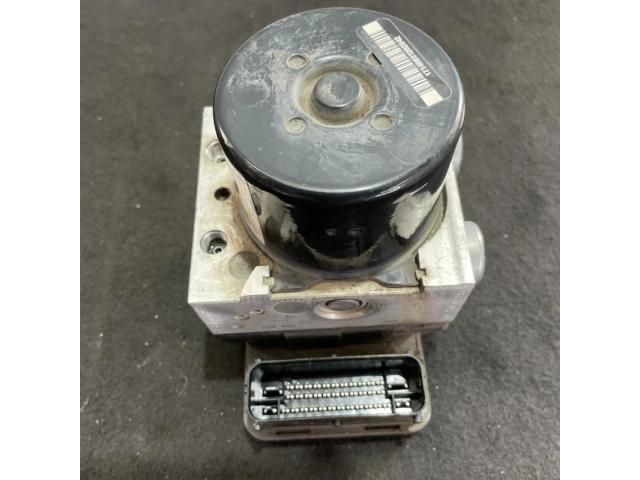 bontott OPEL ZAFIRA C ABS Kocka