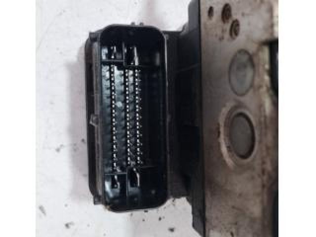 bontott OPEL ZAFIRA C ABS Kocka