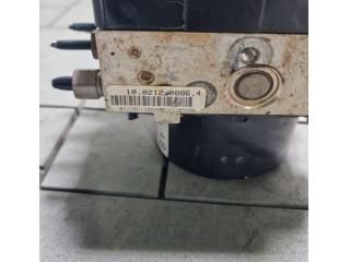 bontott OPEL ZAFIRA C ABS Kocka