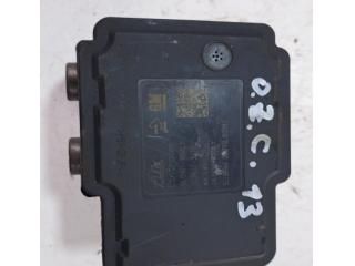 bontott OPEL ZAFIRA C ABS Kocka