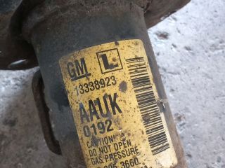 bontott OPEL ZAFIRA C Bal első Lengéscsillapító