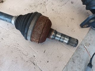 bontott OPEL ZAFIRA C Bal Féltengely