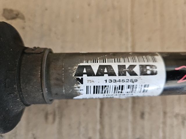 bontott OPEL ZAFIRA C Bal Féltengely