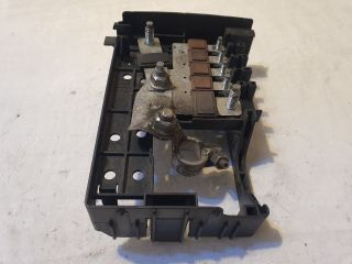 bontott OPEL ZAFIRA C Biztosítéktábla Motortér