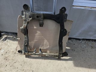 bontott OPEL ZAFIRA C Első Bölcső