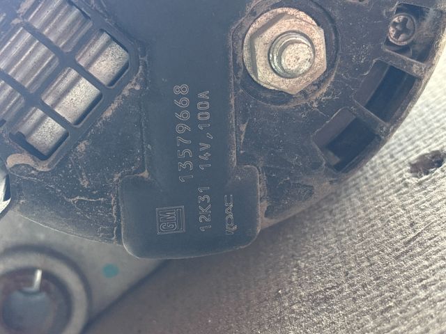 bontott OPEL ZAFIRA C Generátor