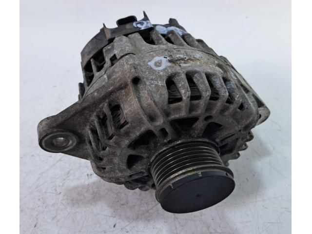 bontott OPEL ZAFIRA C Generátor