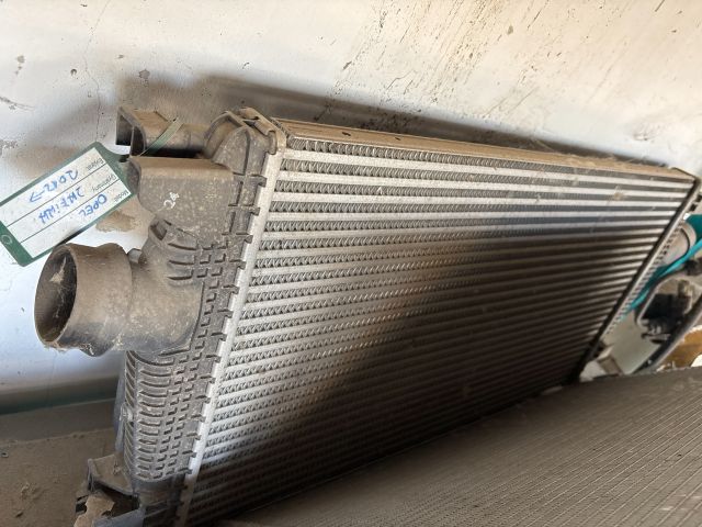 bontott OPEL ZAFIRA C Intercooler