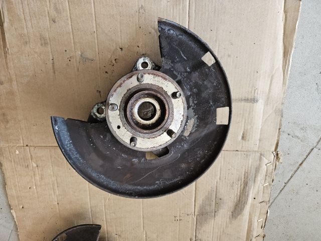 bontott OPEL ZAFIRA C Jobb első Csonkállvány Kerékaggyal