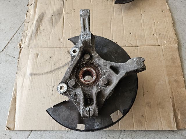 bontott OPEL ZAFIRA C Jobb első Csonkállvány Kerékaggyal