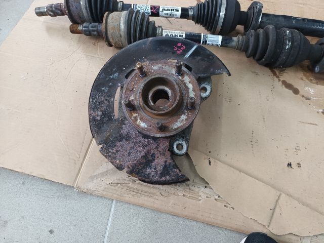 bontott OPEL ZAFIRA C Jobb első Csonkállvány Kerékaggyal