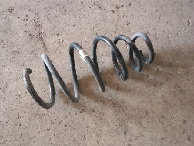 bontott OPEL ZAFIRA C Jobb első Rugó