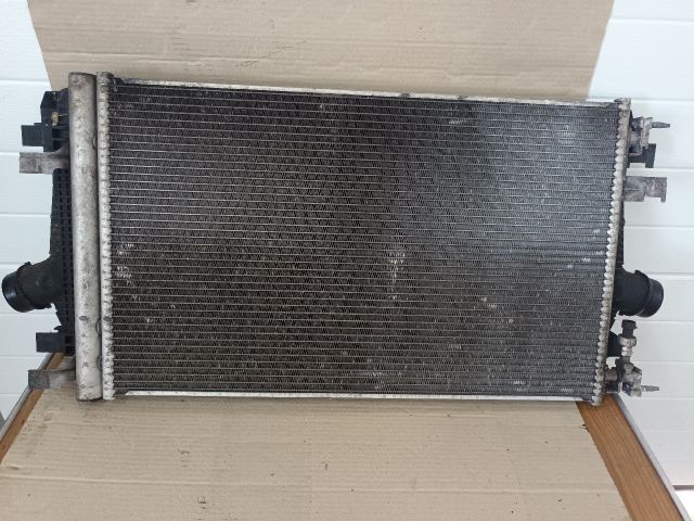 bontott OPEL ZAFIRA C Klímahűtő Radiátor