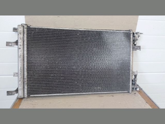 bontott OPEL ZAFIRA C Klímahűtő Radiátor