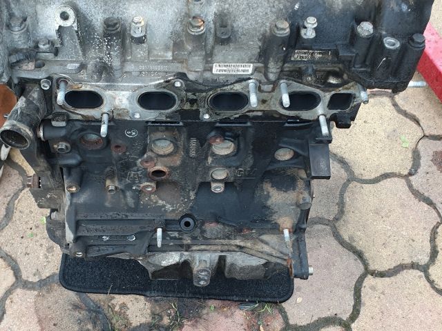 bontott OPEL ZAFIRA C Motor (Fűzött blokk hengerfejjel)