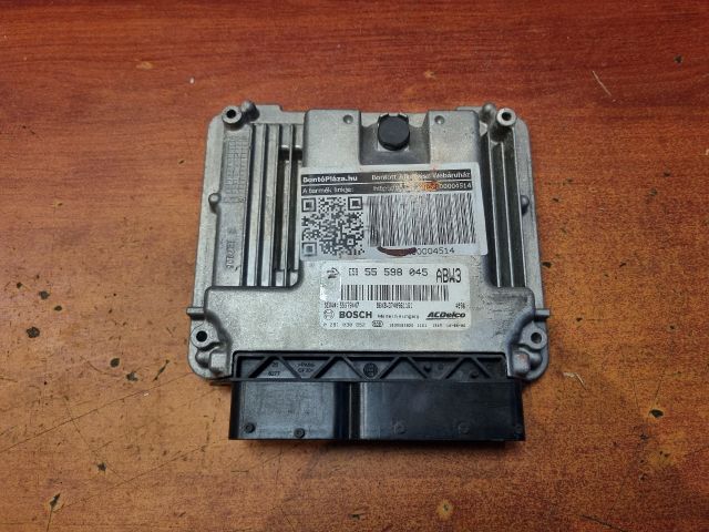 bontott OPEL ZAFIRA C Motorvezérlő