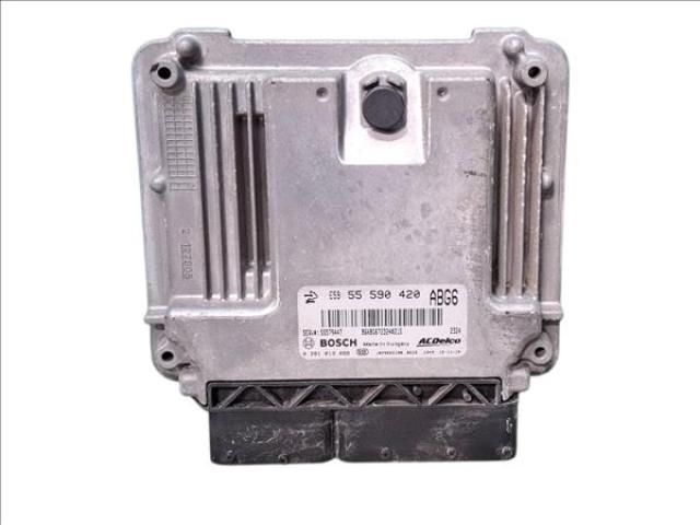 bontott OPEL ZAFIRA C Motorvezérlő