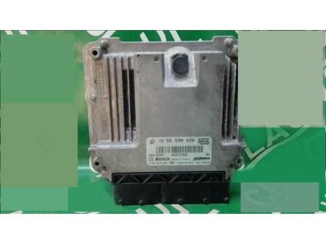 bontott OPEL ZAFIRA C Motorvezérlő