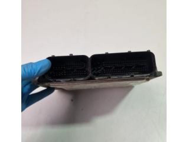 bontott OPEL ZAFIRA C Motorvezérlő