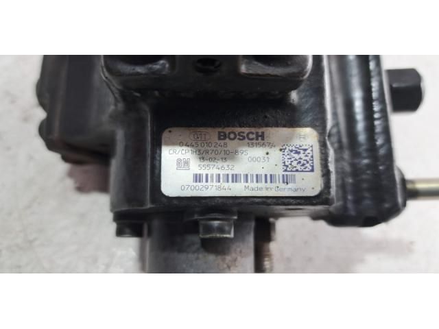 bontott OPEL ZAFIRA C Nagynyomású Szivattyú