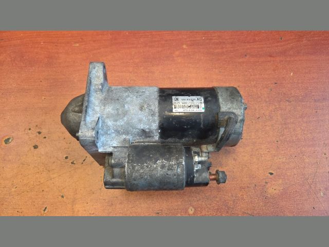 bontott OPEL ZAFIRA C Önindító