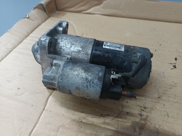 bontott OPEL ZAFIRA C Önindító