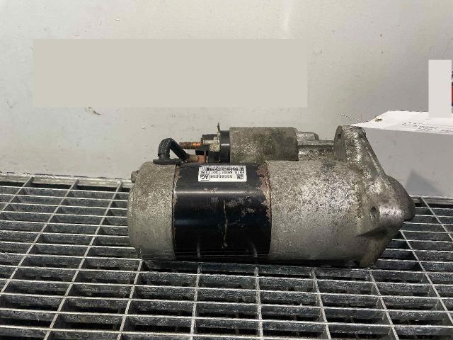 bontott OPEL ZAFIRA C Önindító