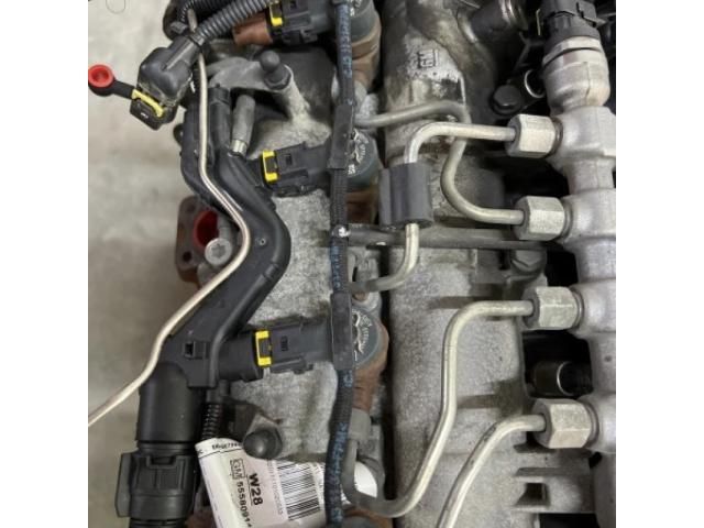 bontott OPEL ZAFIRA C Porlasztó (1 db)