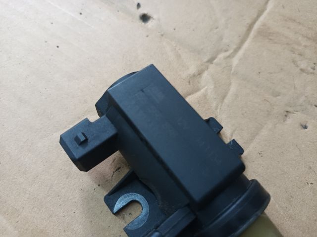 bontott OPEL ZAFIRA C Turbó Vákum Szelep