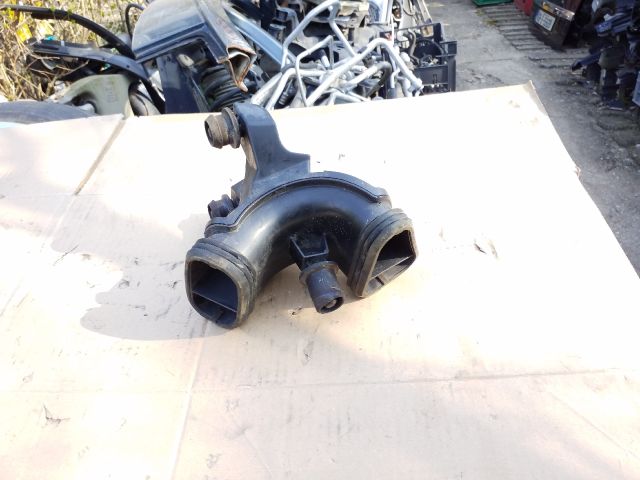 bontott OPEL ZAFIRA C Turbócső