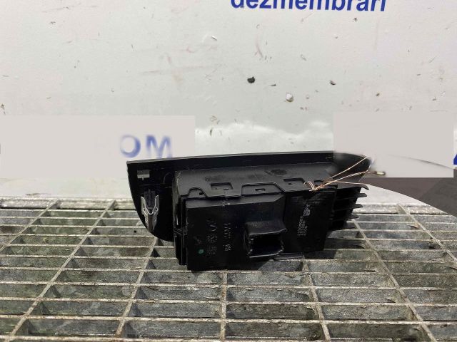 bontott OPEL ZAFIRA C Ablakemelő Kapcsoló Négyes / Kettes