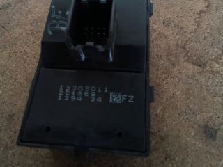 bontott OPEL ZAFIRA C Ablakemelő Kapcsoló Négyes / Kettes