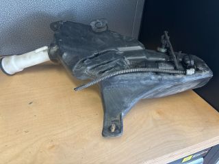 bontott OPEL ZAFIRA C Ablakmosó Tartály