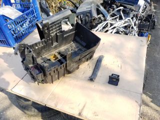 bontott OPEL ZAFIRA C Akkumulátor Tartó