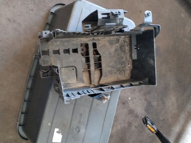 bontott OPEL ZAFIRA C Akkumulátor Tartó