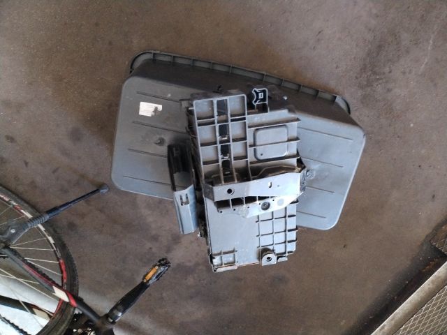 bontott OPEL ZAFIRA C Akkumulátor Tartó