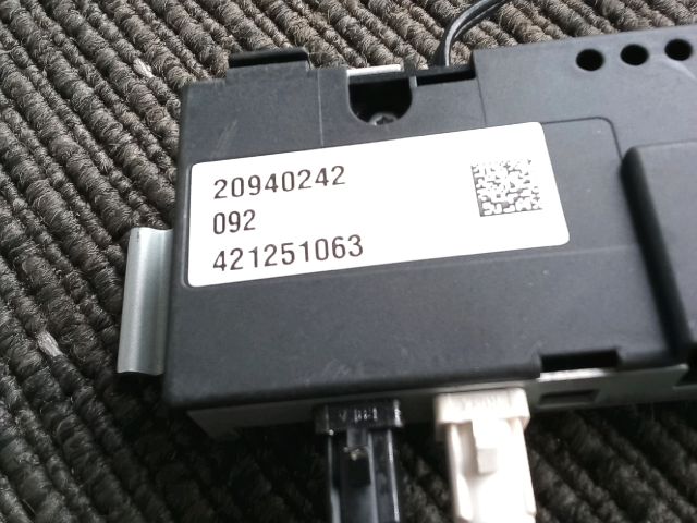 bontott OPEL ZAFIRA C Antenna Erősítő